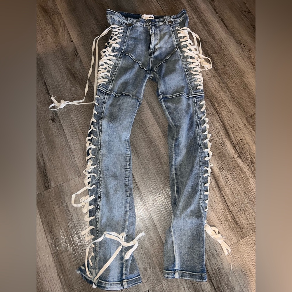 Fashion Nova Jeans - Picture 2 of 3